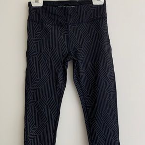 VERY COOL DKNY LEGGINGS (REFLECTIVE)